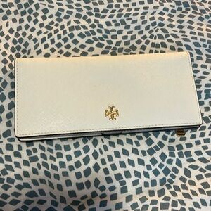 Tory Burch wallet